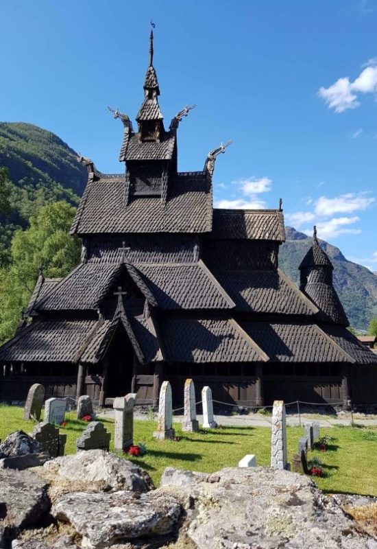 Unterwegs auf dem Königsweg, Norwegen - Stabkirche Borgund, Bild: Kirsten Pevelling