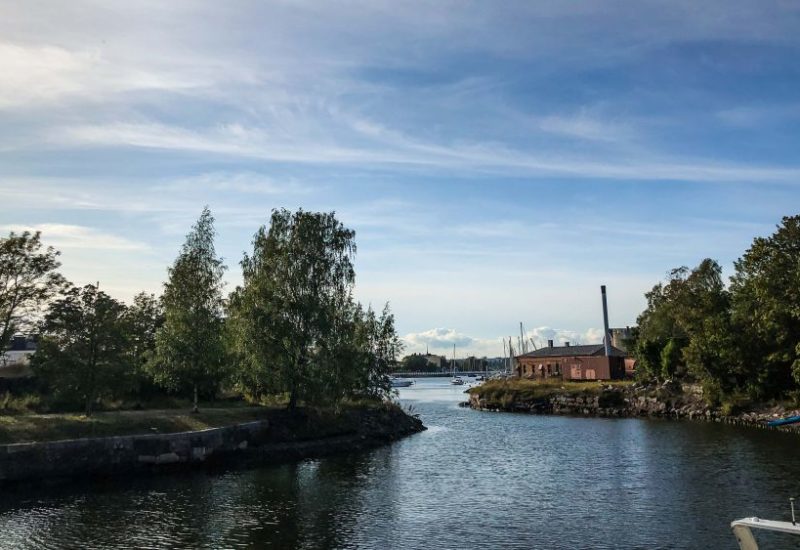 Städtereise nach Helsinki, das darfst du nicht verpassen. Ich verrate dir meine absoluten Helsinki Highlights, hier Festungsinsel Suomenlinna
