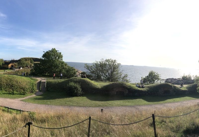 Städtereise nach Helsinki, das darfst du nicht verpassen. Ich verrate dir meine absoluten Helsinki Highlights, hier die Festungsinsel Suomenlinna